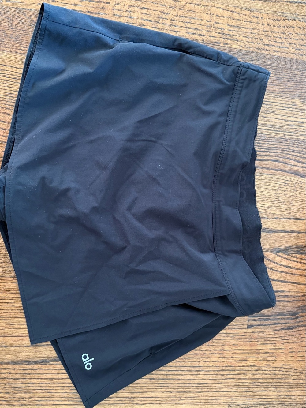 ALO Yoga Black Women's Athletic Skort